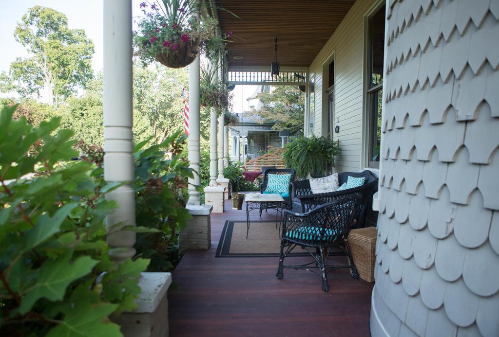 10 Clarke Bed & Breakfast Frederick Exterior foto