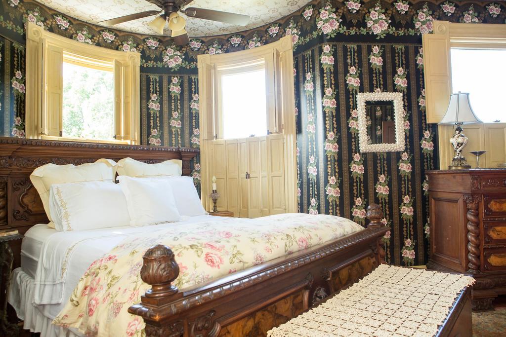 10 Clarke Bed & Breakfast Frederick Cameră foto