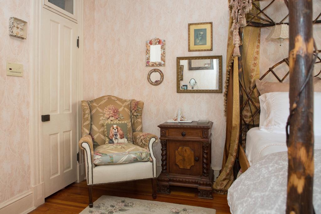 10 Clarke Bed & Breakfast Frederick Cameră foto